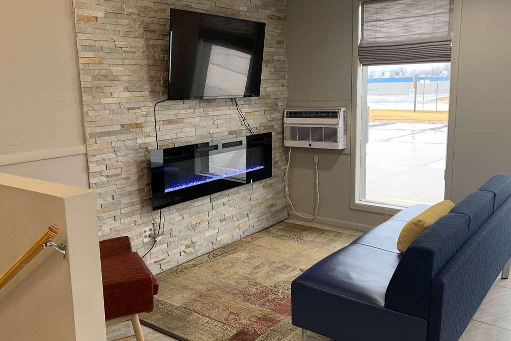 Super 8 By Wyndham Kirksville-University Area Interior foto