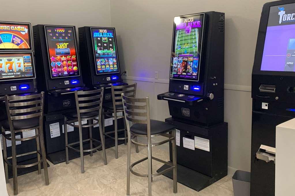 Super 8 By Wyndham Kirksville-University Area Interior foto